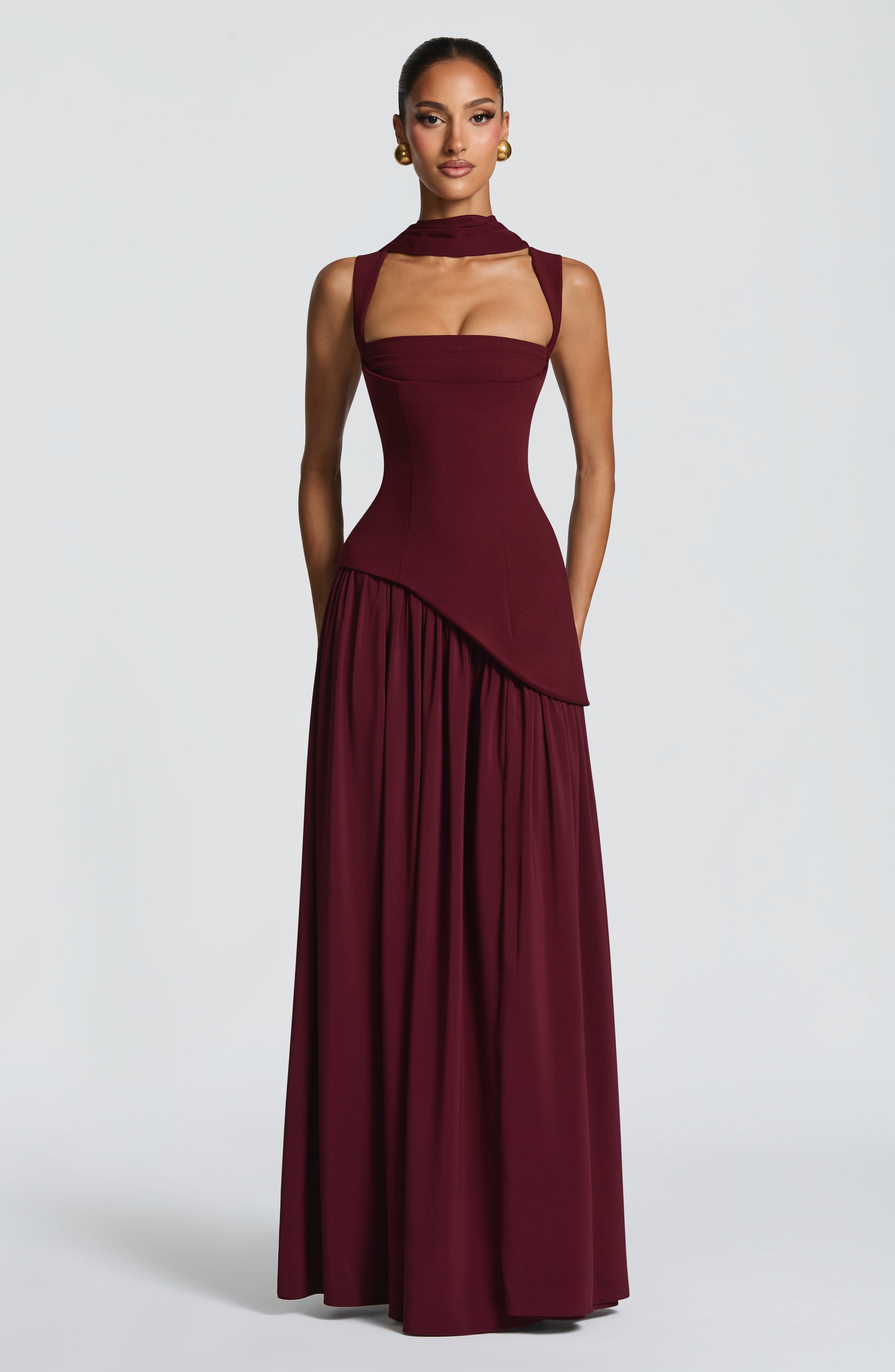 Vestido Tullulah Valmont — Maxi Largo | Negro, Oliva, Ciruela y Cereza