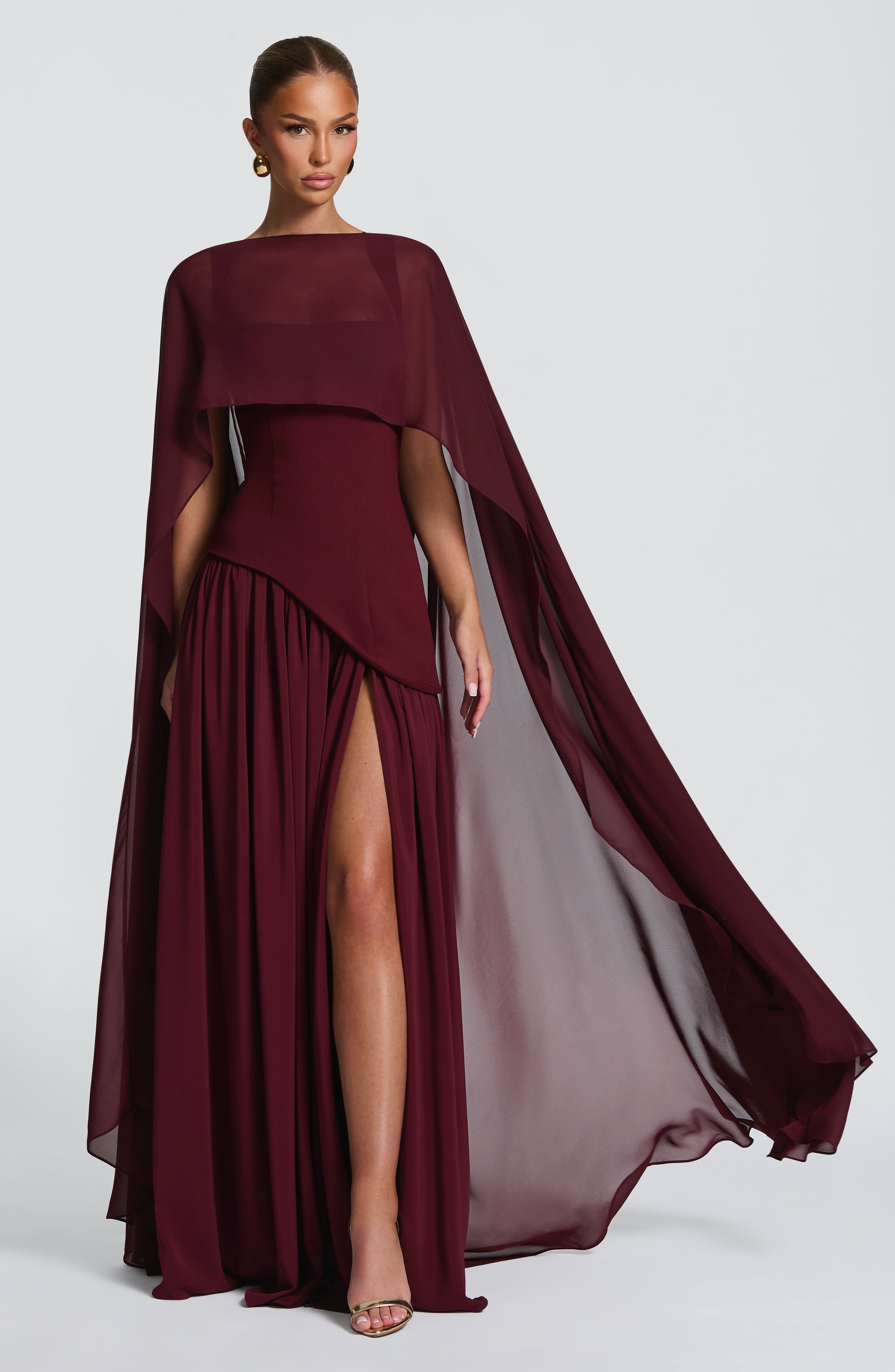 Vestido Tullulah Valmont — Maxi Largo | Negro, Oliva, Ciruela y Cereza