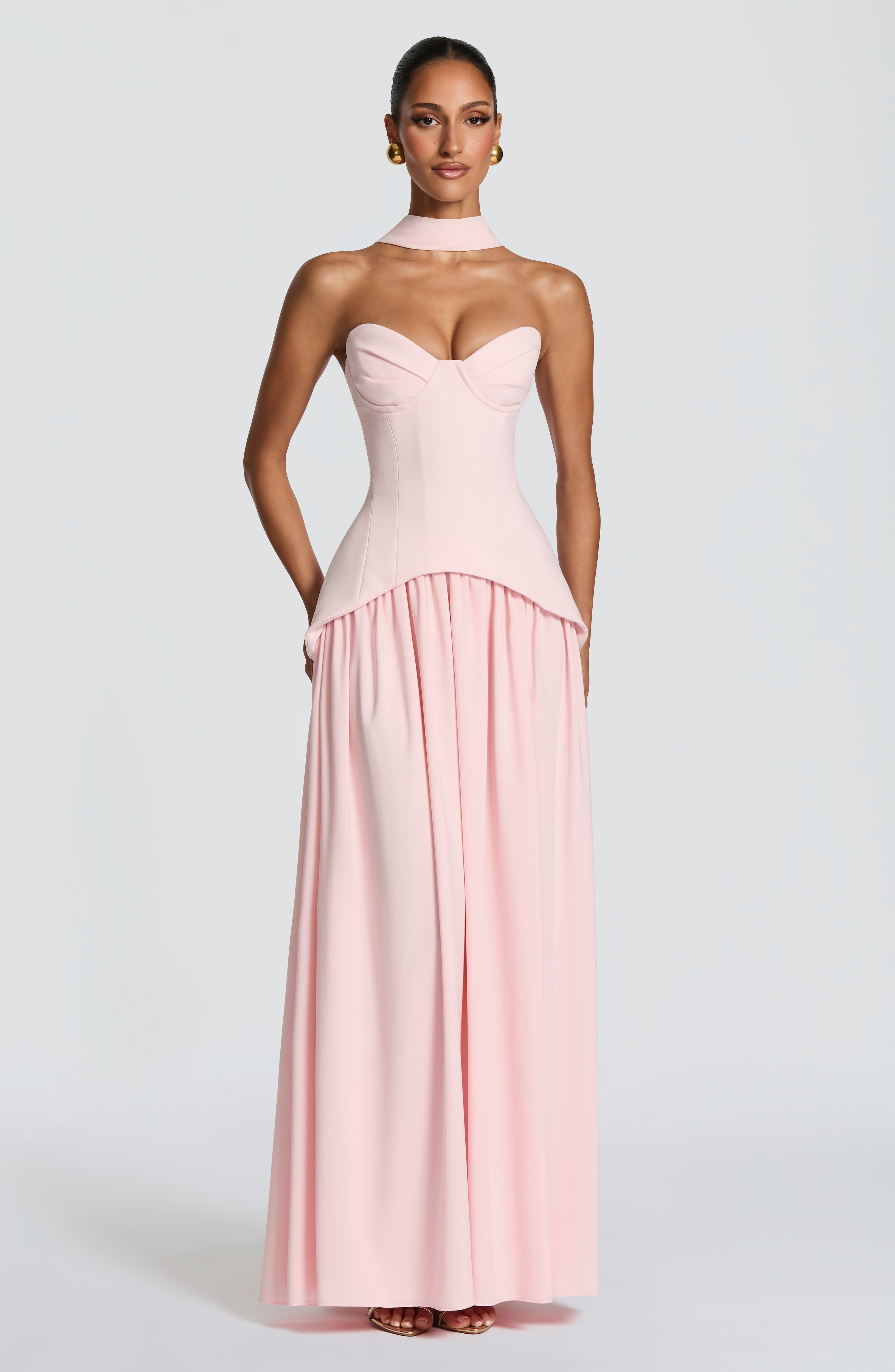 Vietta Valmont — Vestido Largo Rubor | Delicadeza Etérea