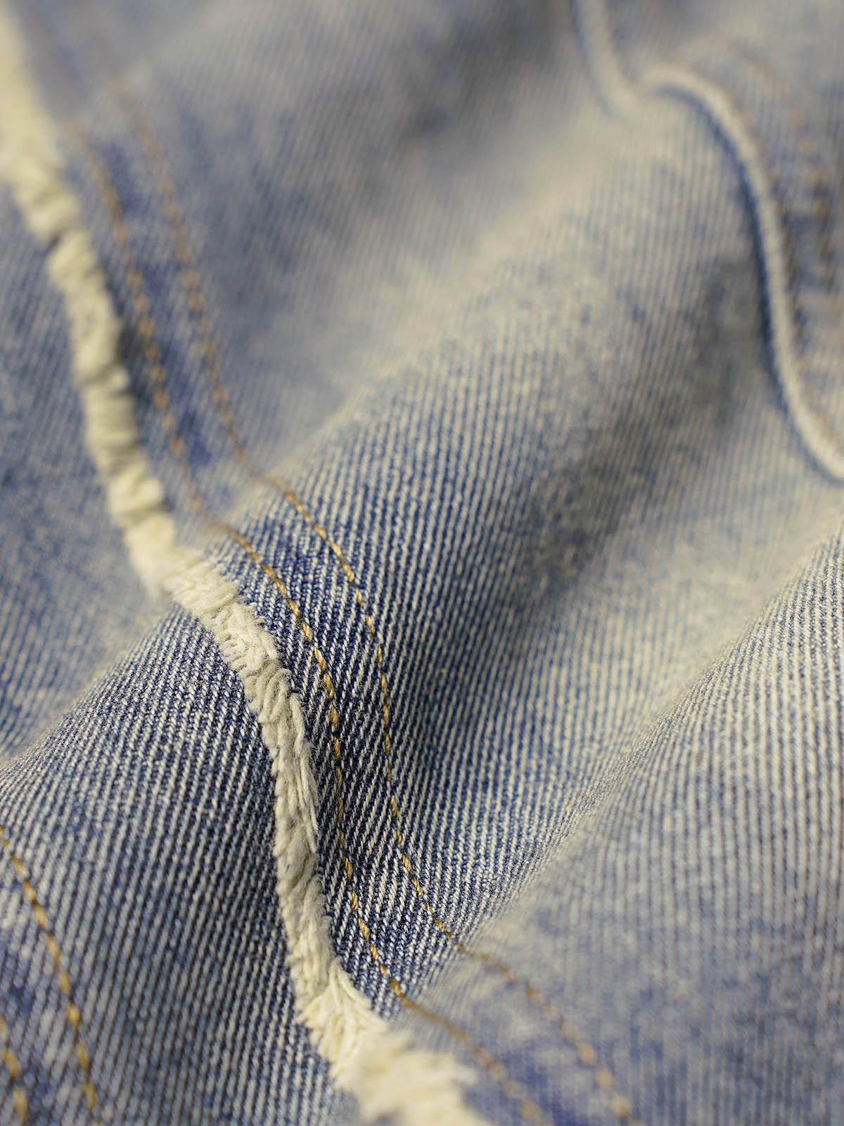 Vaquero Raw Edge Washed Valmont — Distinción urbana irresistible | Vintage Wash